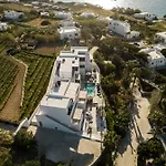Parea - Adults Only 4*