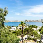 Parea - Adults Only 4*