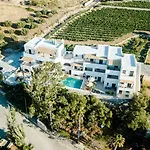 Parea - Adults Only 4*