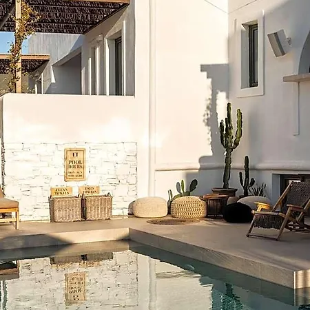 Parea - Adults Only 4*